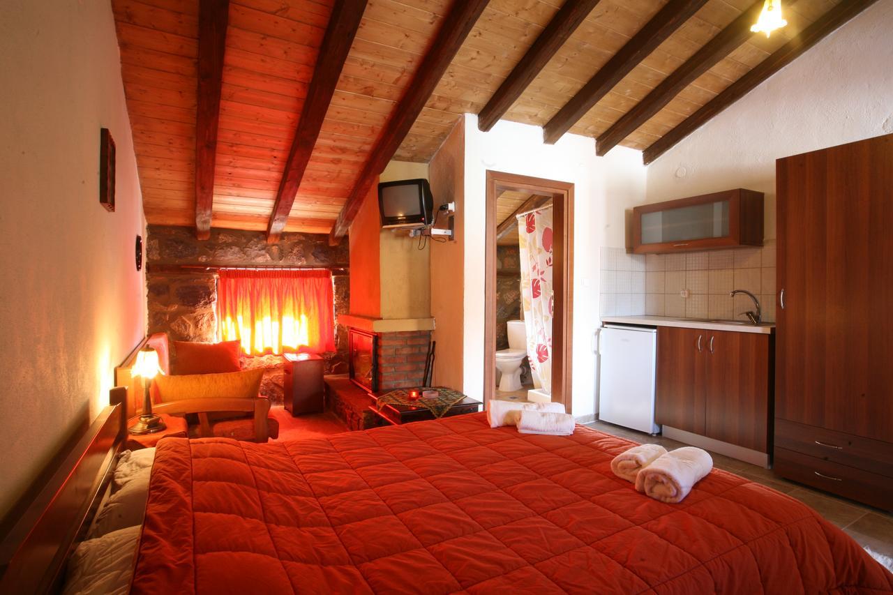 Eleni'S Guesthouse Agios Athanasios  Dış mekan fotoğraf